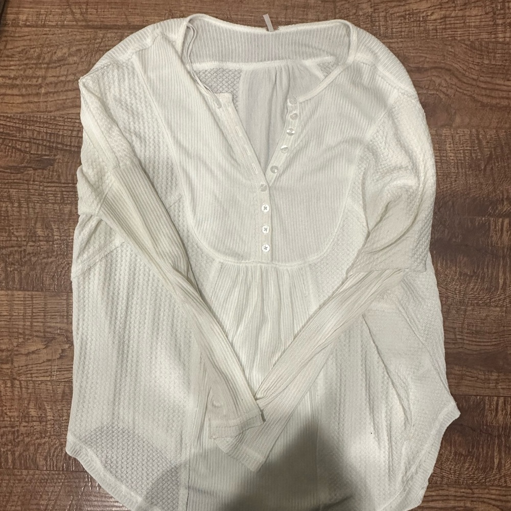 Free people shirt - size xs- like new!